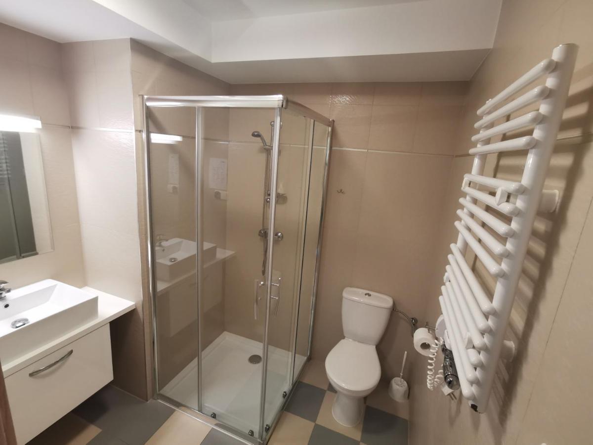 Osrodek Wczasowy Medyk Pum Aparthotel Dziwnów Екстериор снимка